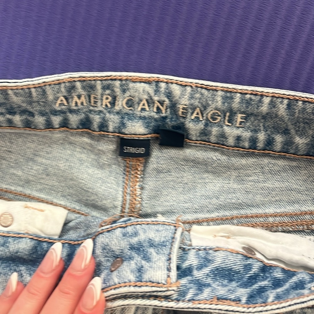 Jeans - Picture 2 of 3